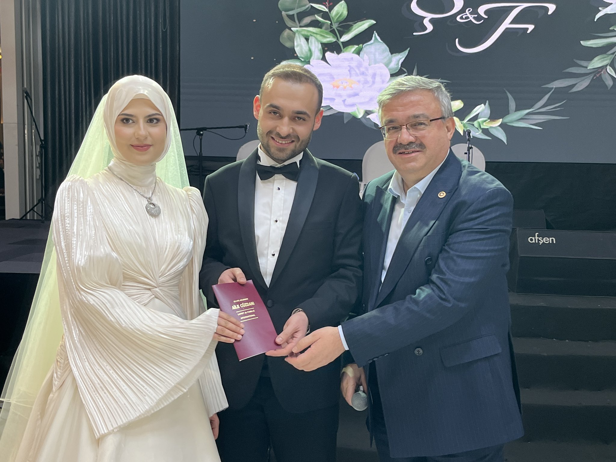 İŞLEK VE ULUÇAY AİLELERİNİN MUTLU GÜNÜ