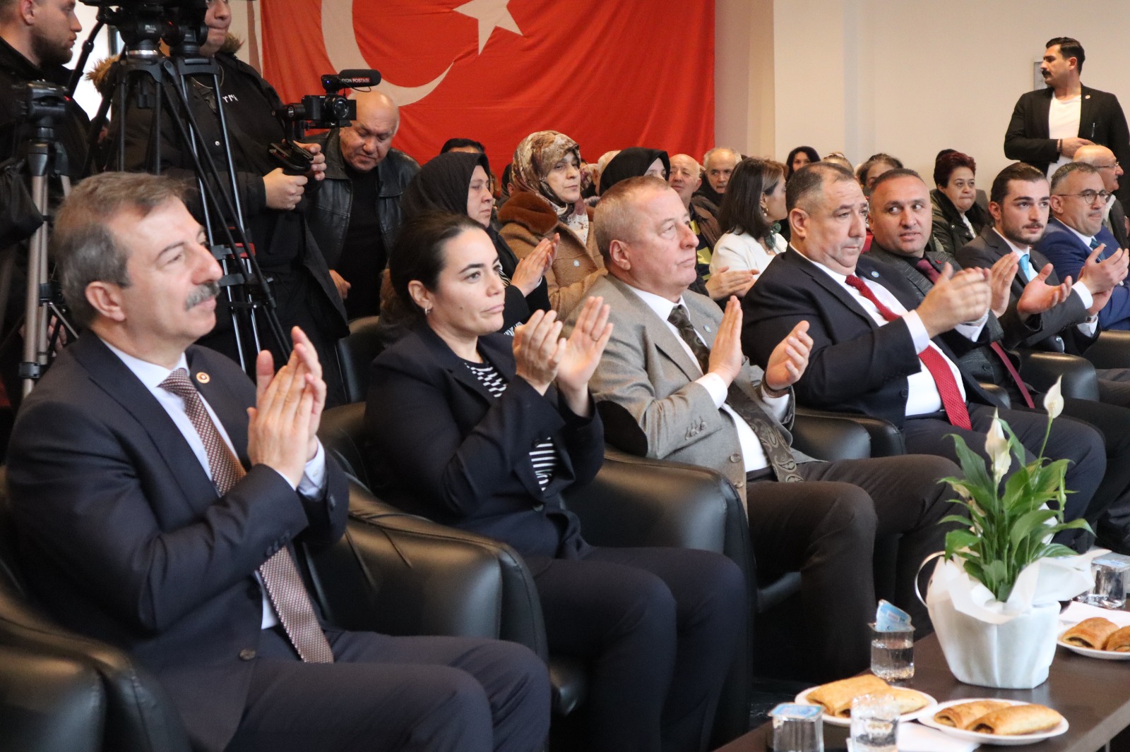 İYİ Partili Olgun "İyiliğin Işığı Yeşil Çay’ımı Aydınlattı"