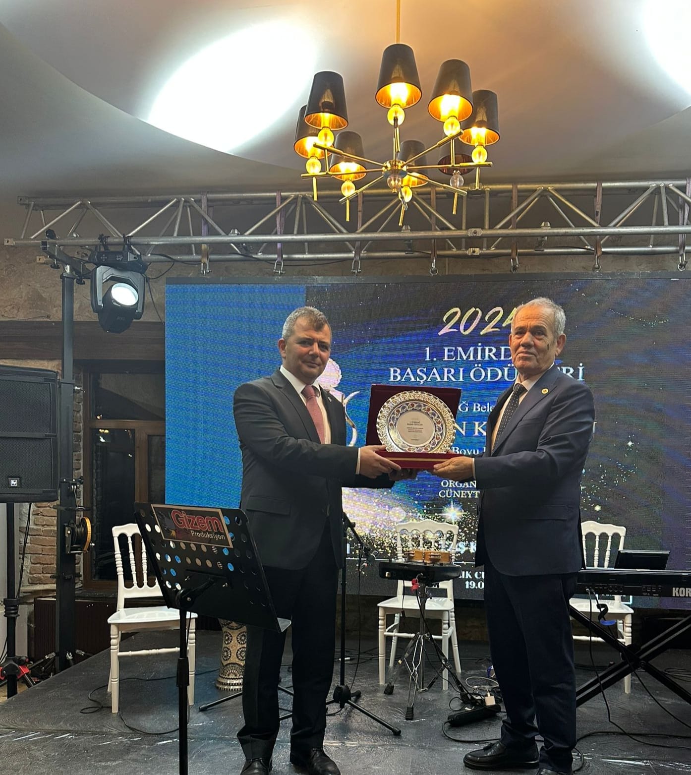 Başkan Koyuncu’ya Yaşam Boyu Başarı Ödülü