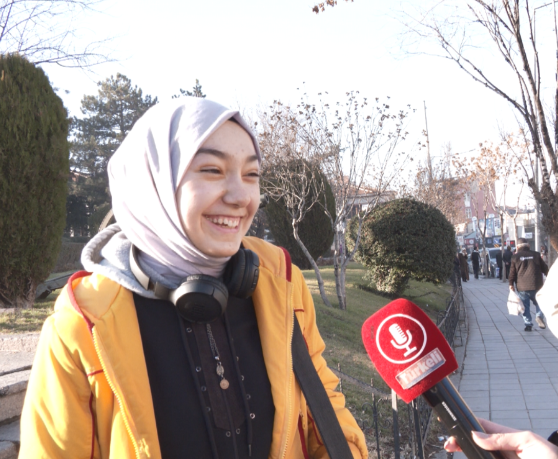 Afyonkarahisar, Türkiye'nin En Güvenli Şehri Seçildi: Halkın Güvenlik Algısı Ne Diyor?