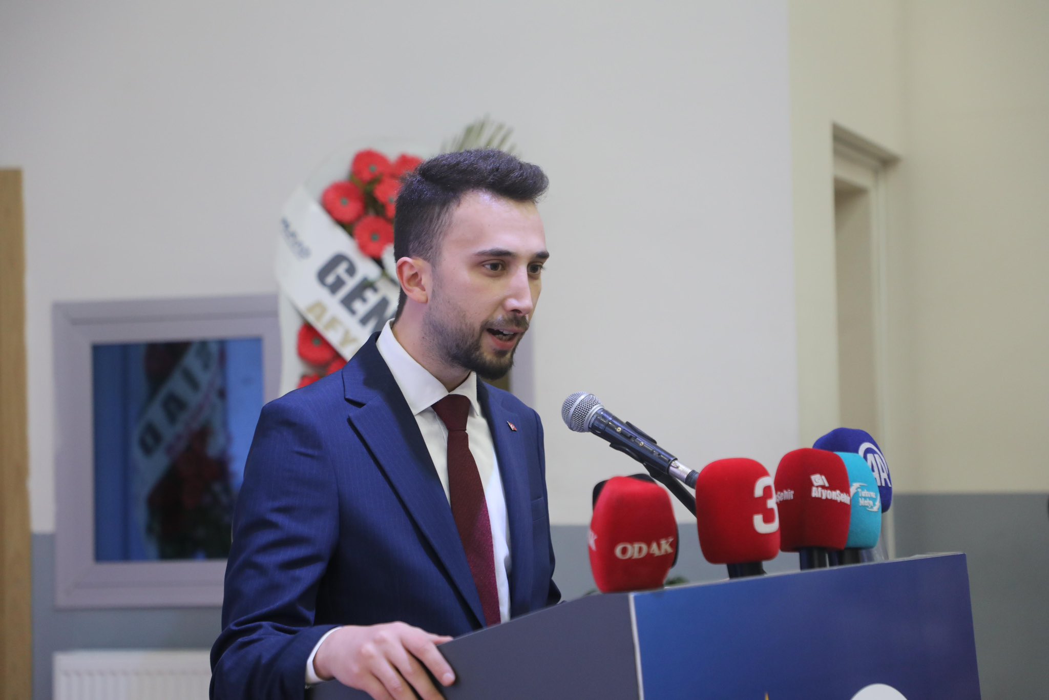 Başkan İşlek İntepe’yi Tebrik Etti