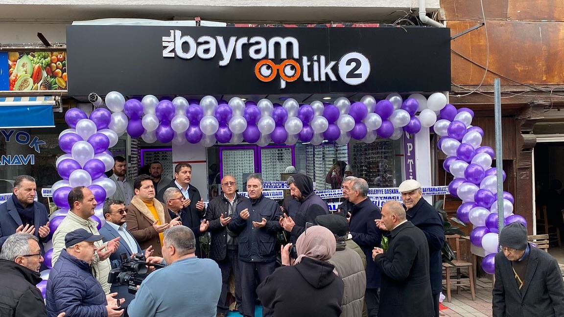 Başkan Aynacı Açılışa Katıldı