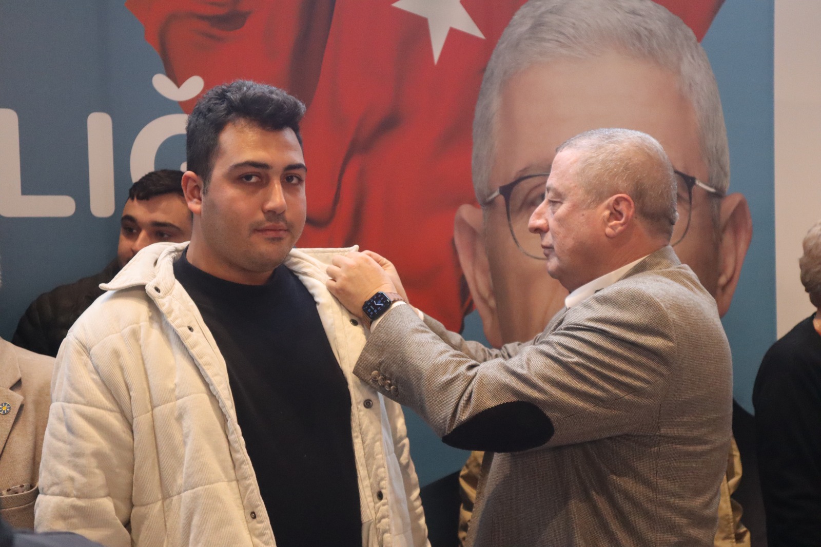 İYİ Parti Çay’da Gücüne Güç Kattı: Toplu Üye Katılımı ve Halk Buluşması Coşku Yarattı