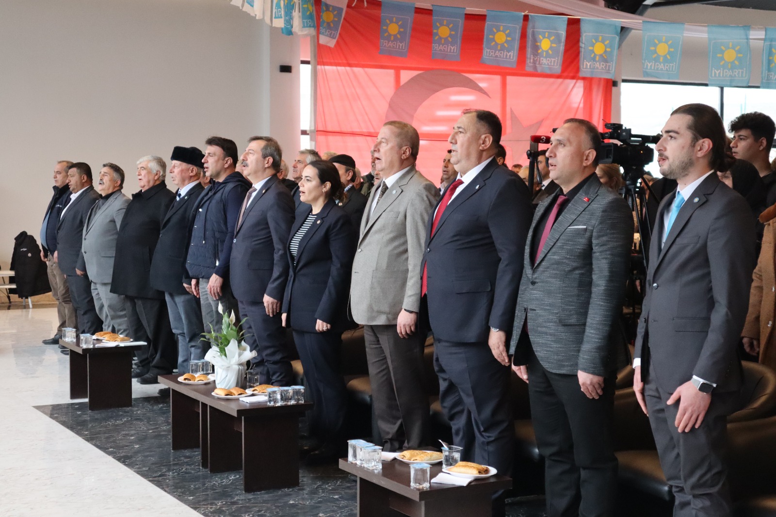 İYİ Parti Çay’da Gücüne Güç Kattı: Toplu Üye Katılımı ve Halk Buluşması Coşku Yarattı