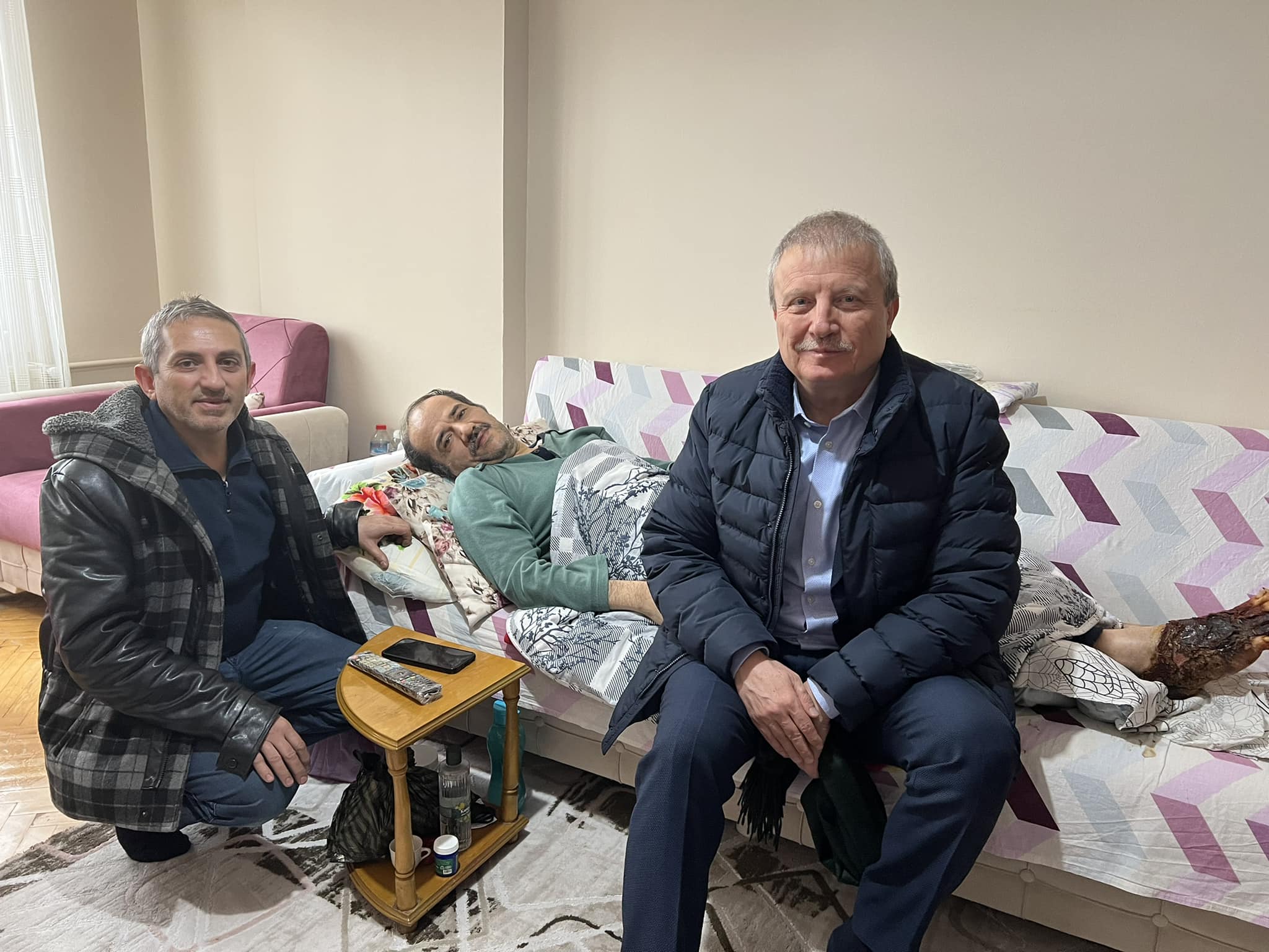 Makamdan Uzak İnsana Yakın Ziyaretleriyle Koçak Takdir Topluyor