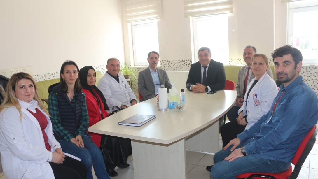 Müdür Sünnetci, “Öğretmen Odalarımız Sahadaki Nabzımızdır”