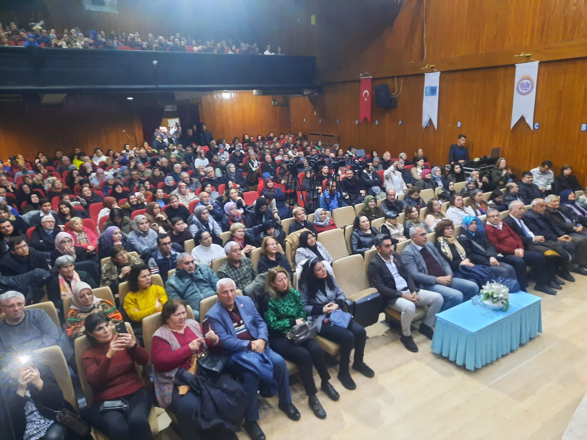 Afyonkarahisar’da Unutulmaz Türk Halk ve Sanat Müziği Konseri