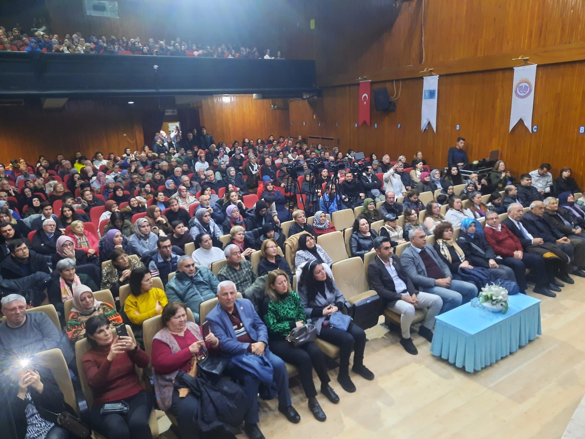Afyonkarahisar’da Unutulmaz Türk Halk ve Sanat Müziği Konseri