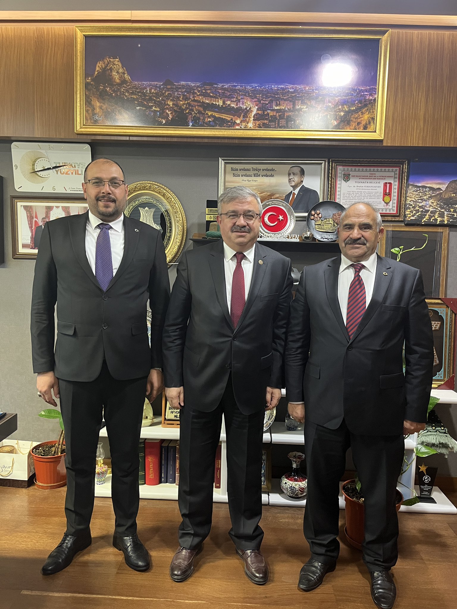 Bayat’ın Geleceği İçin Adımlar Atılmaya Devam Ediyor:  Milletvekili Yurdunuseven, Başkanlar Ahmet Atacan ve Halil İbrahim Bodur’u Ağırladı