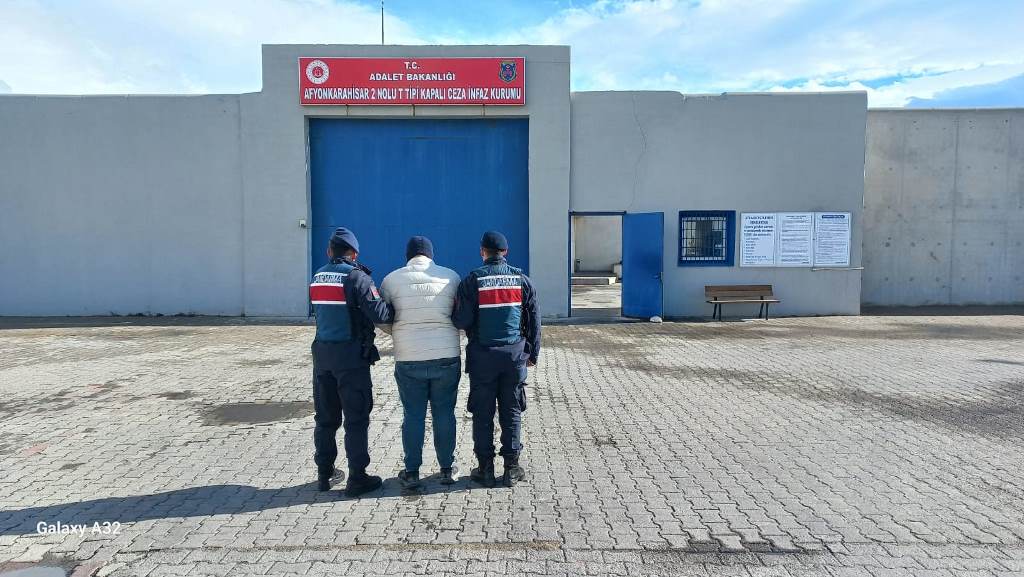 8 YIL 2 AY HAPİS CEZASI BULUNAN ŞAHIS YAKALANDI
