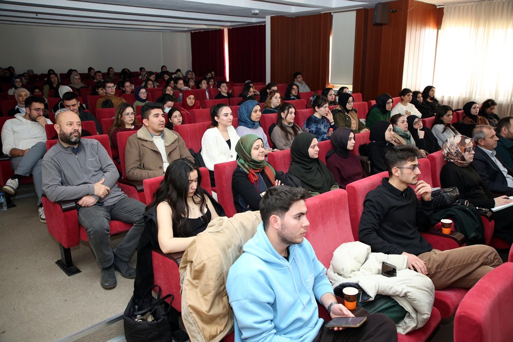 "YAPAY ZEKÂ VE PSİKOTERAPİNİN GELECEĞİ" ANLATILDI