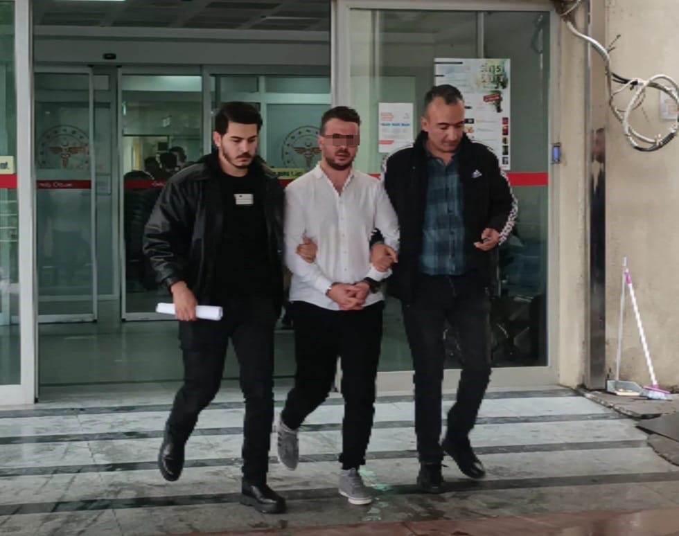 İzmir'de Müftülükte İntikam Cinayeti: Cinayet Zanlısı Manisa'nın Turgutlu İlçesinde Yakalandı