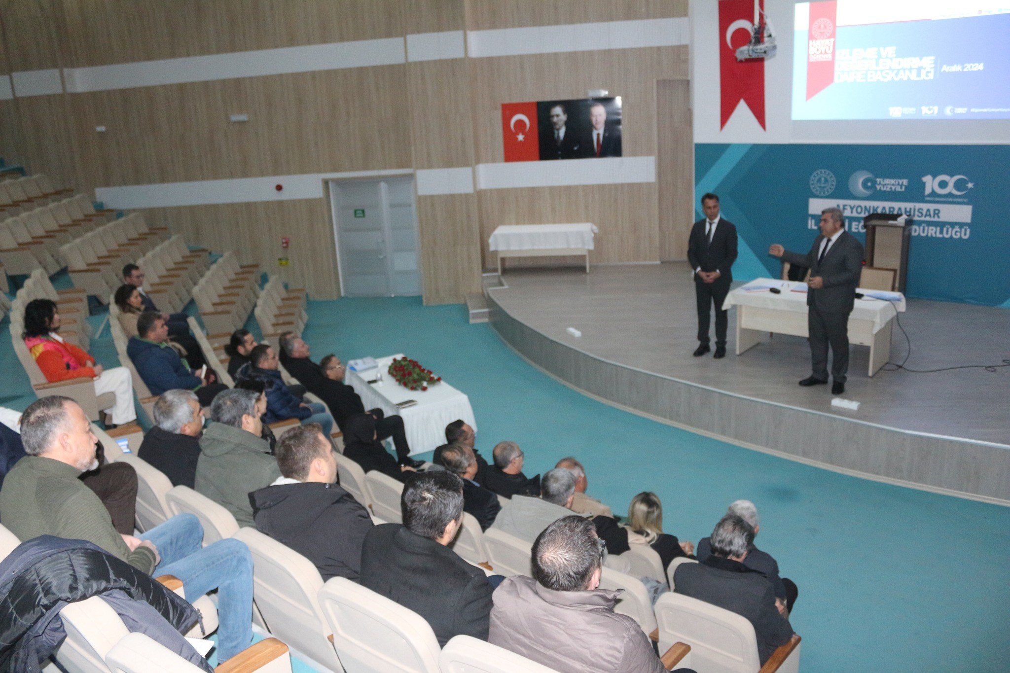 Müdür Sünnetci: "Kursiyerlerimizin ihtiyaçlarına uygun kurslar planlamalıyız"