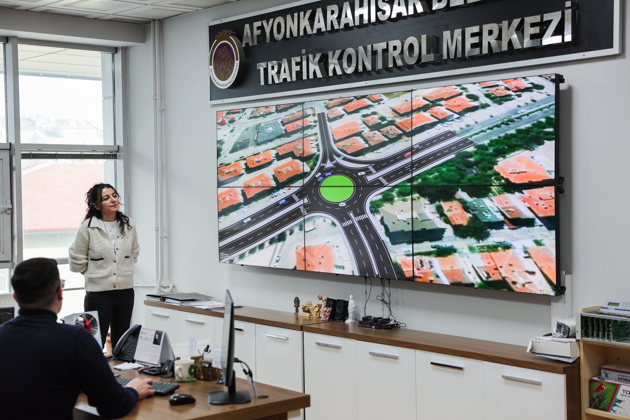 Trafik Güvenliği İçin Harekete Geçti Mesaisindeki İlk Durağı Kontrol Merkezi Oldu