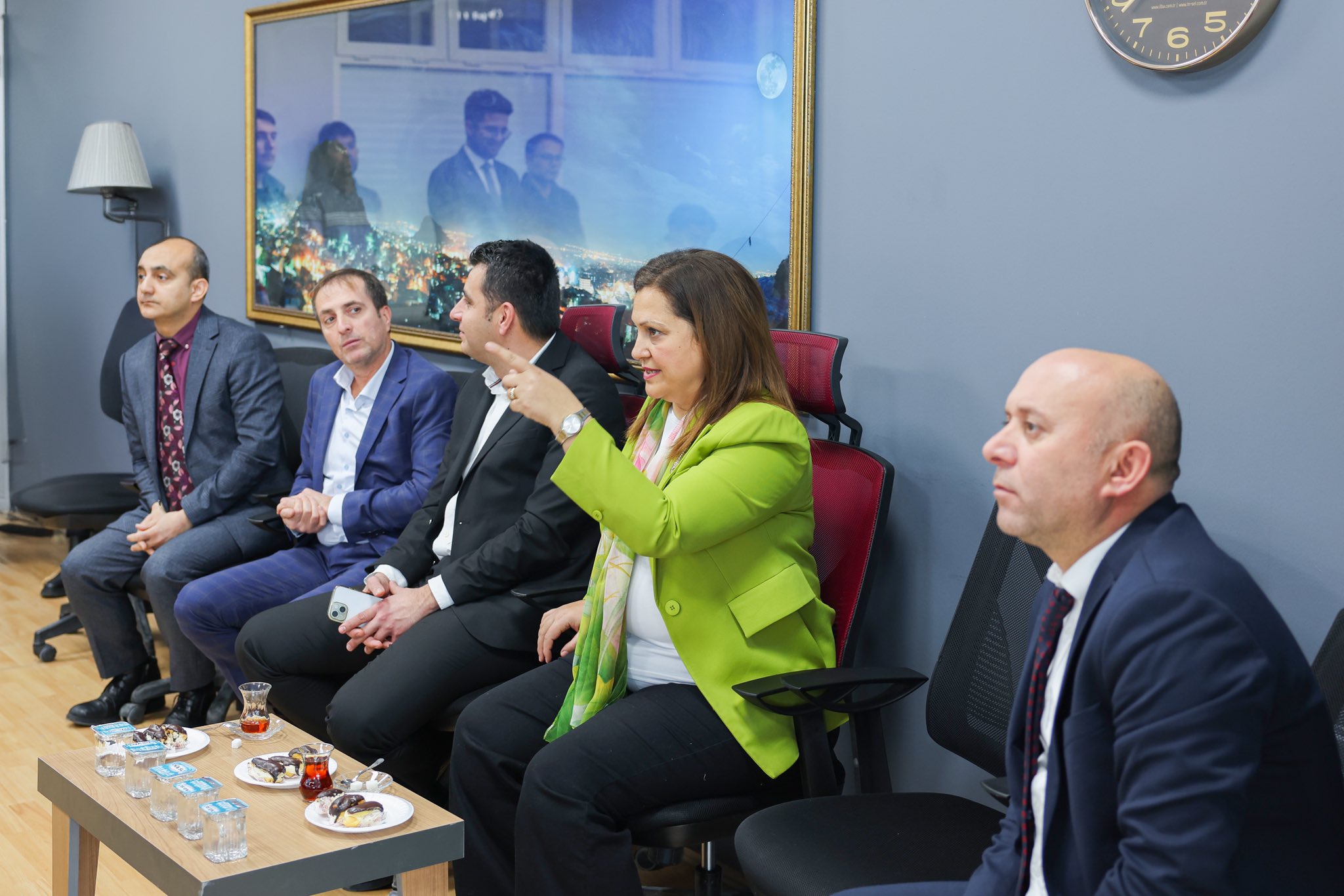 Trafik Güvenliği İçin Harekete Geçti Mesaisindeki İlk Durağı Kontrol Merkezi Oldu