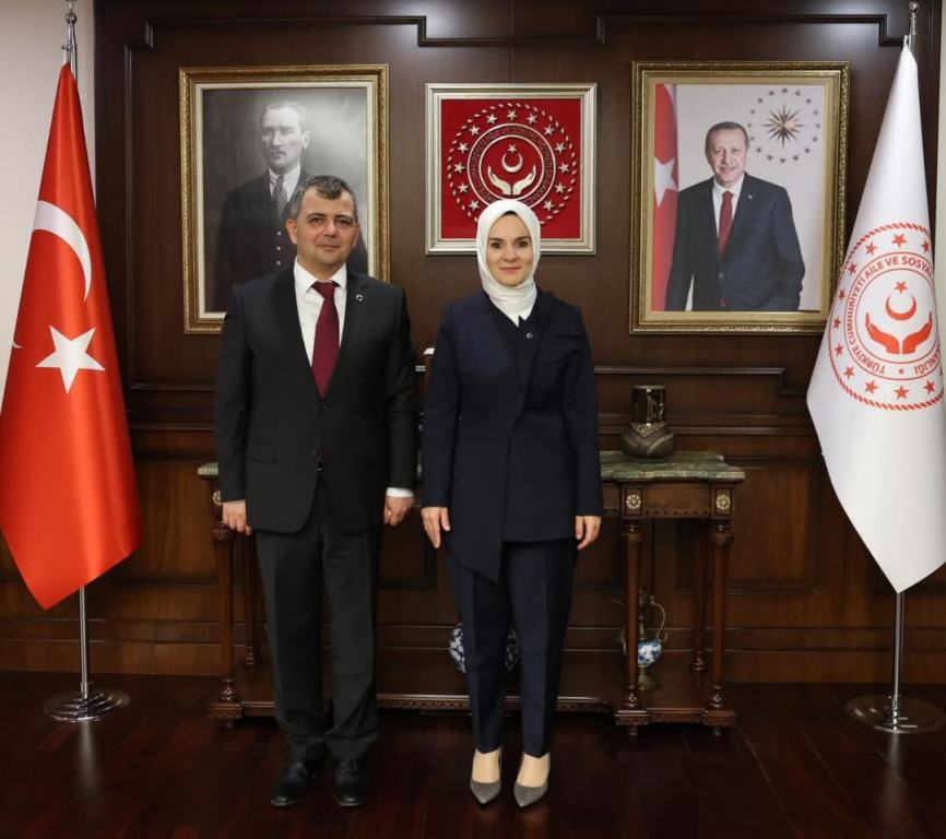 BAŞKAN KOYUNCU VE BAKAN GÖKTAŞ'TAN EMİRDAĞ İÇİN GÜÇ BİRLİĞİ