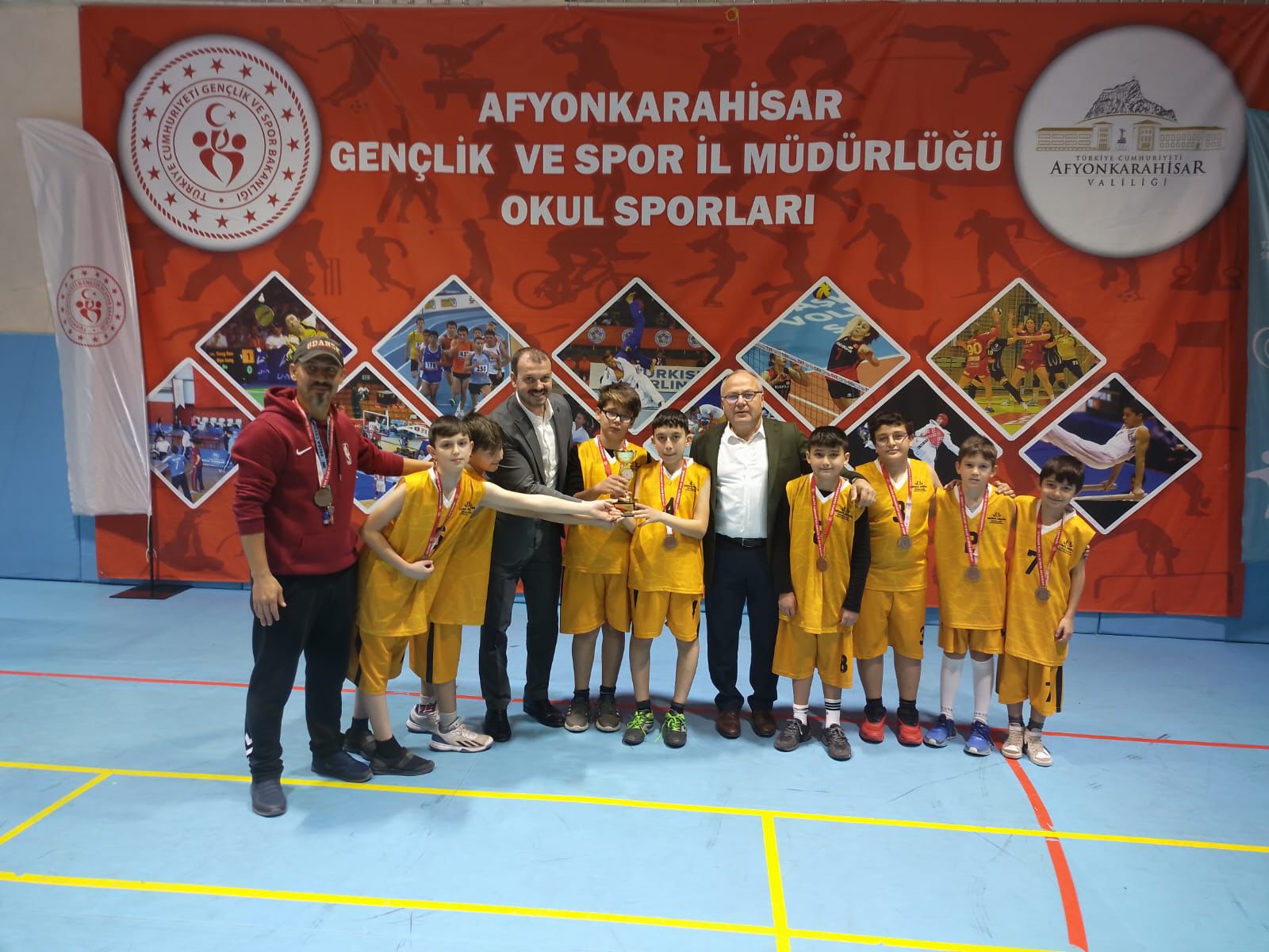 Okul Sporları Voleybol Küçük Erkek Müsabakaları Çiğiltepe Spor Salonu’nda Sonuçlandı