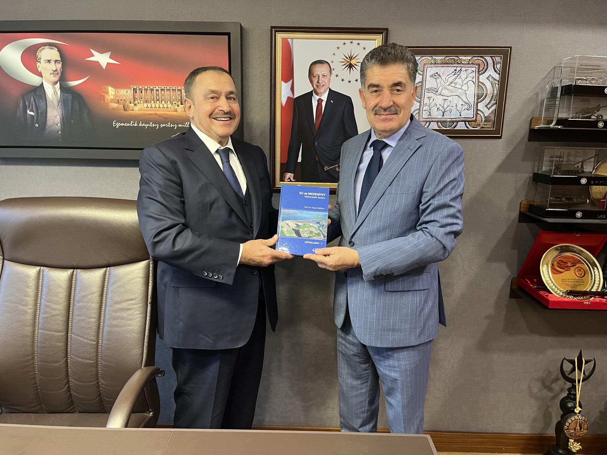 Afyon’un Gururu Eroğlu Başkentte Temaslarına Devam Ediyor