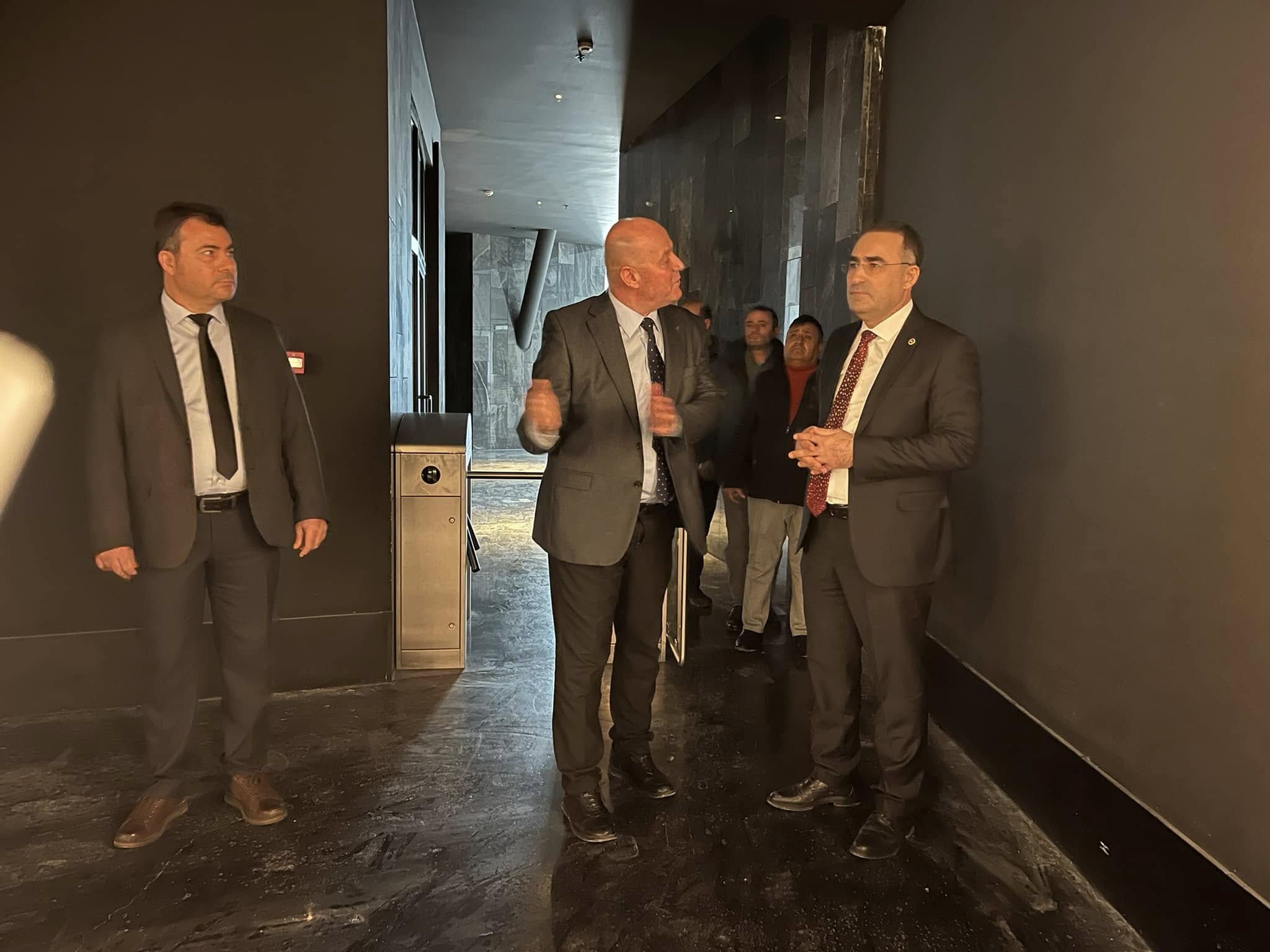 Vekil  Arslan’dan  Sanata ve Tarihe Tam Destek