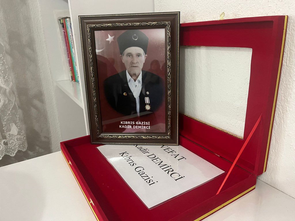 AK Partili Yurdunuseven  Demirci Ailesini Yalnız Bırakmadı
