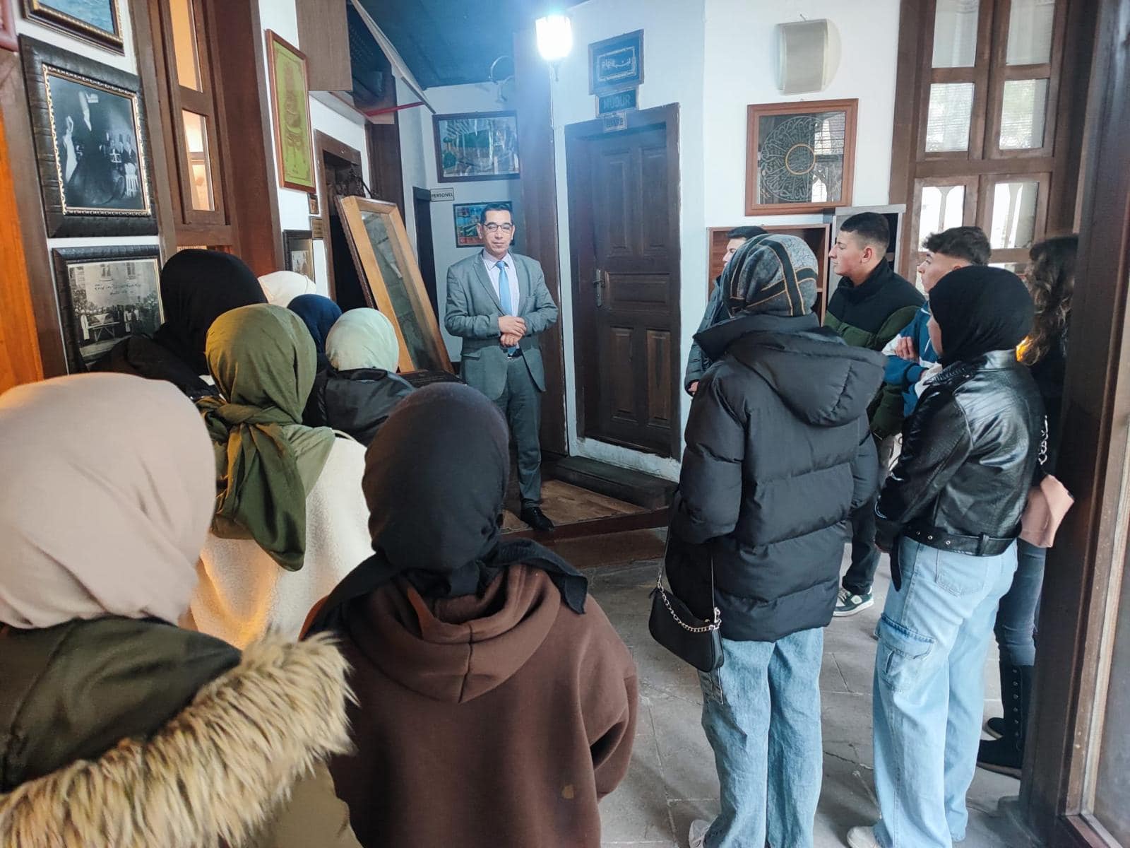 Öğrencilerden Anlamlı Gezi Hem Öğrendiler Hem Eğlendiler