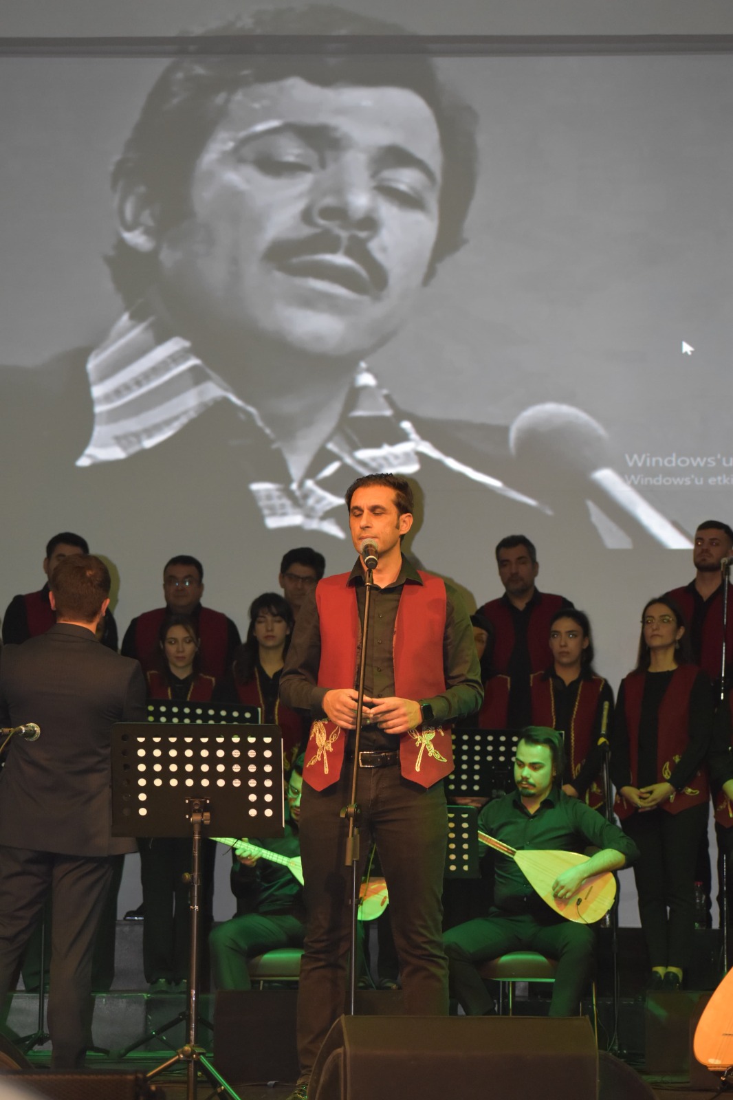 Afyonkarahisar’da Neşet Ertaş Konseri Büyük Beğeni Topladı