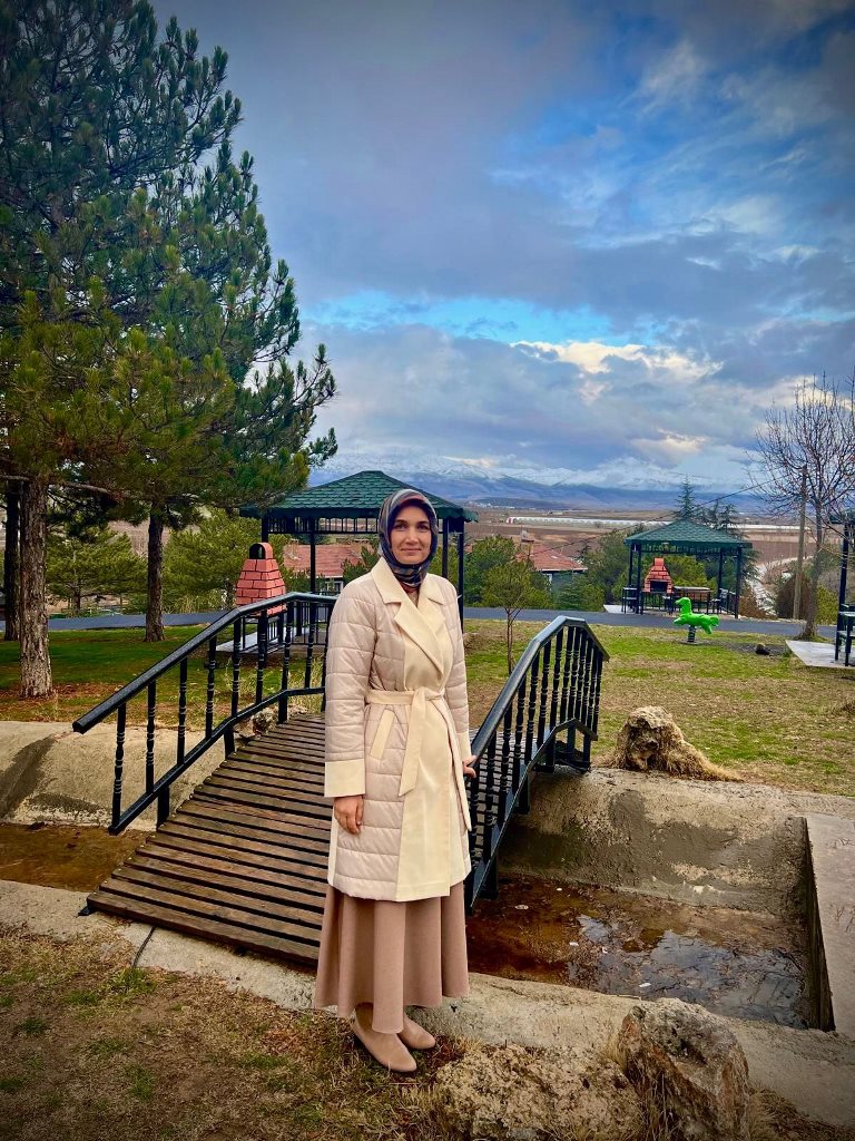 AKDAĞ'DA HUZUR VE MANEVİYAT DOLU BİR GÜN