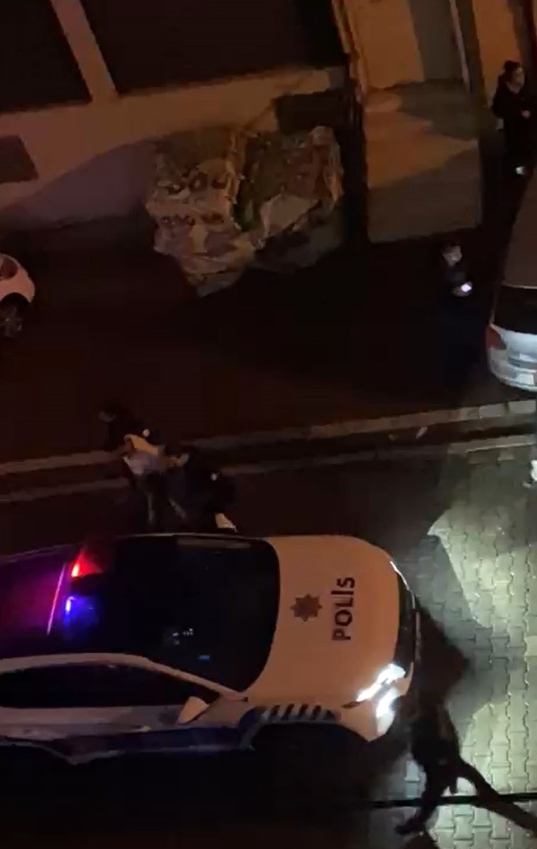 KOMŞULARIN YÜKSEK SES TARTIŞMASI MAHALLE KAVGASINA DÖNDÜ