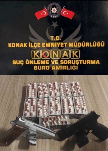 İzmir’in Merkez İlçesinde Uyuşturucuya Geçit Yok: 8 Tutuklama