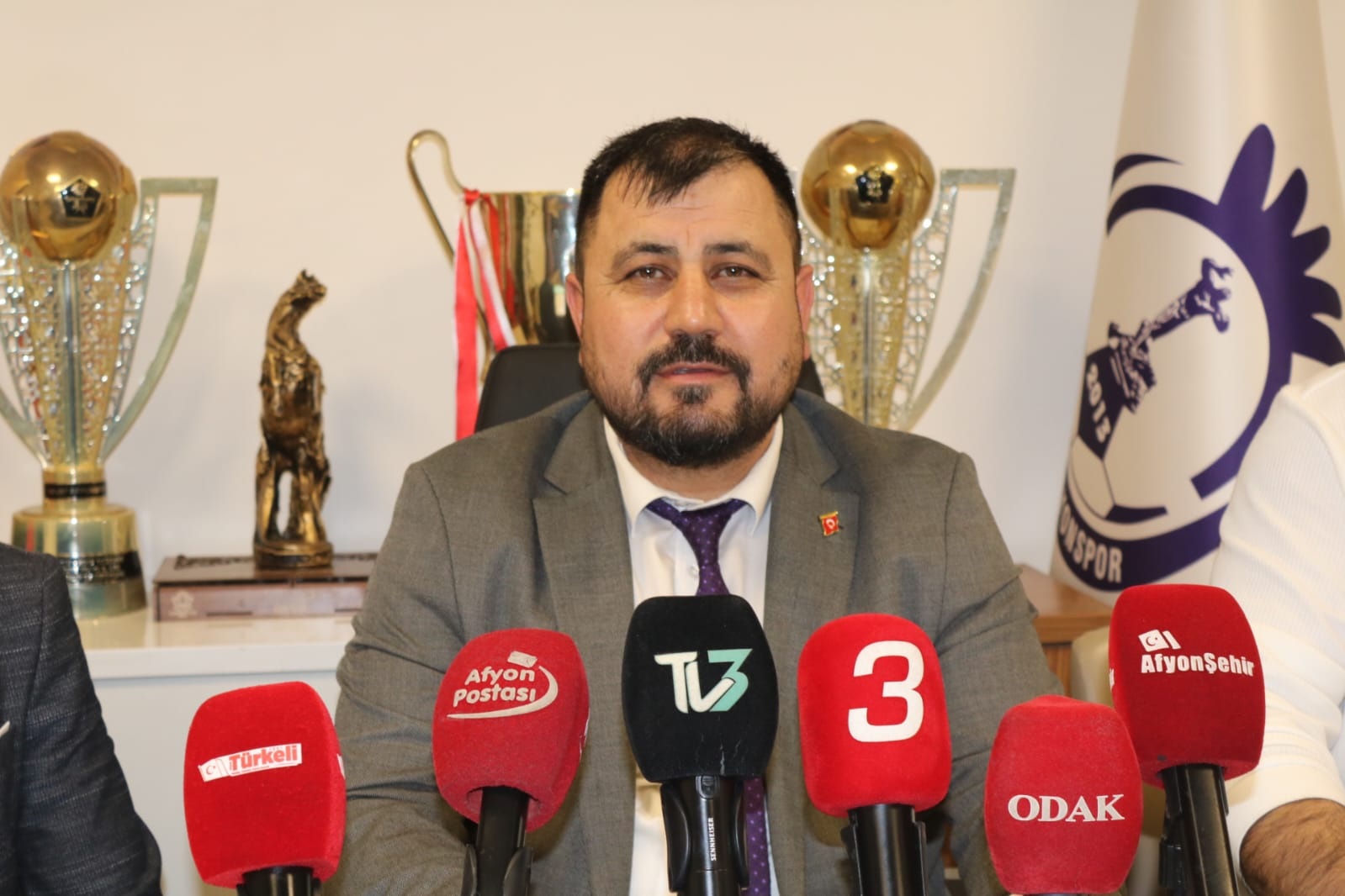 Afyonspor Başkanı Akkuş, Gündemdeki Gelişmeleri Değerlendirdi