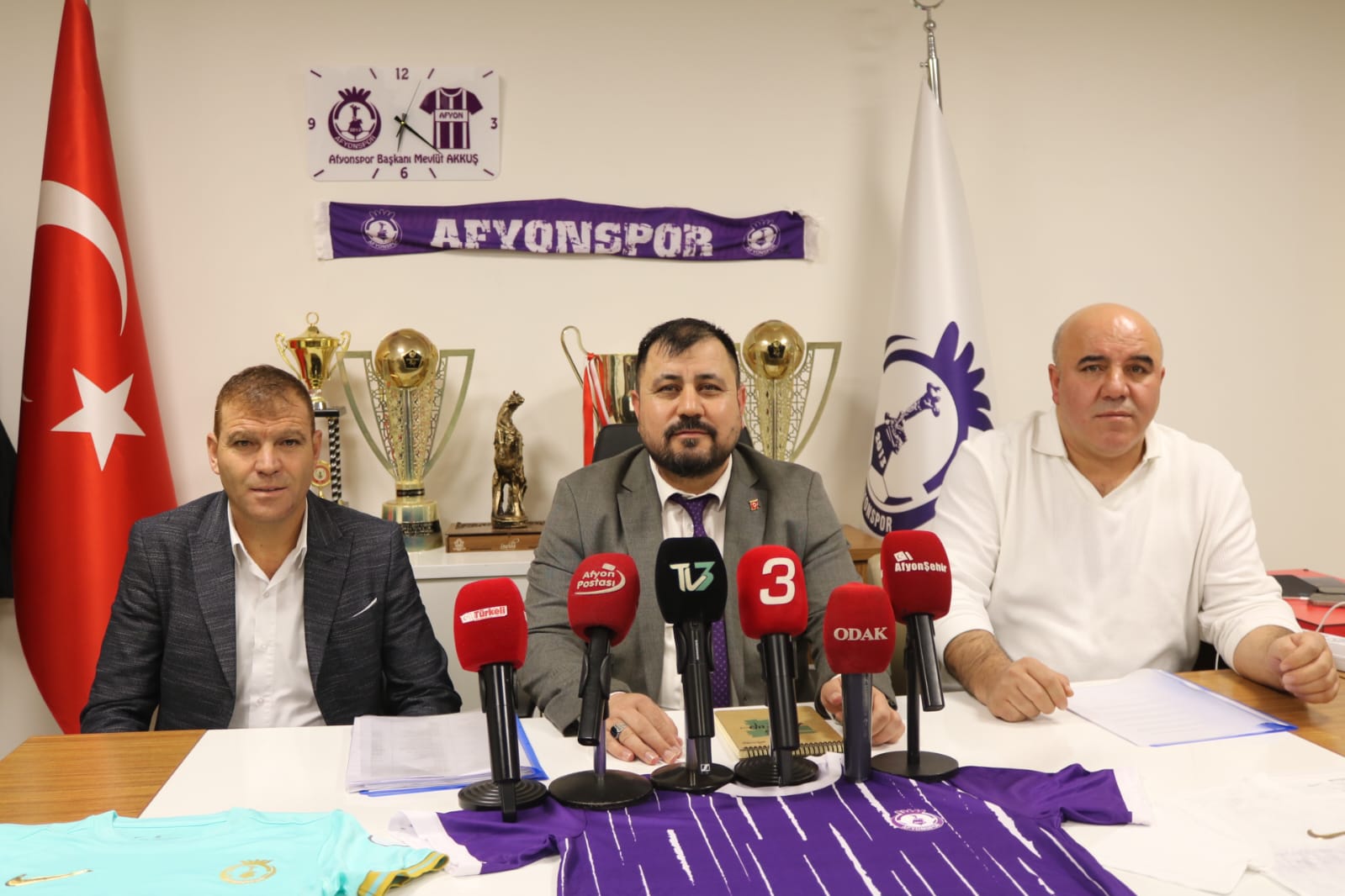 Afyonspor Başkanı Akkuş, Gündemdeki Gelişmeleri Değerlendirdi