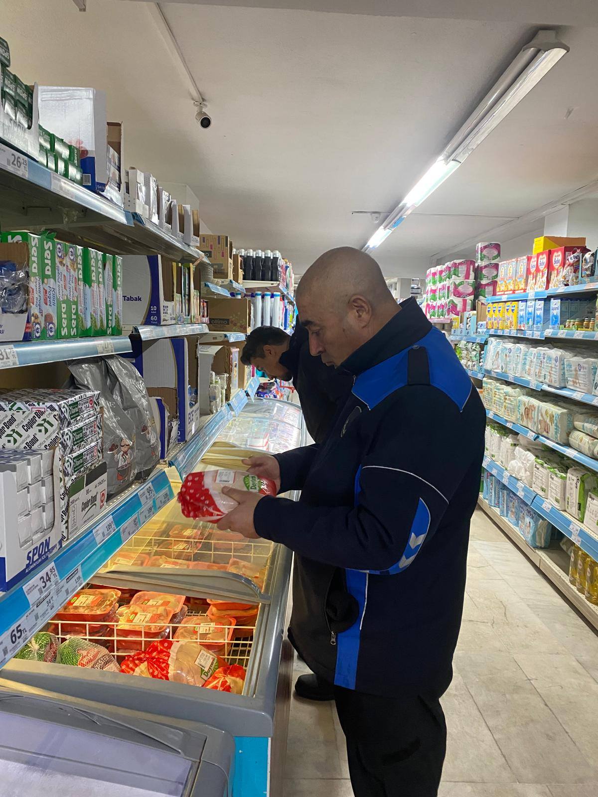 Emirdağ Belediyesi, Yeniyıl Öncesi Market Denetimlerine Devam Ediyor