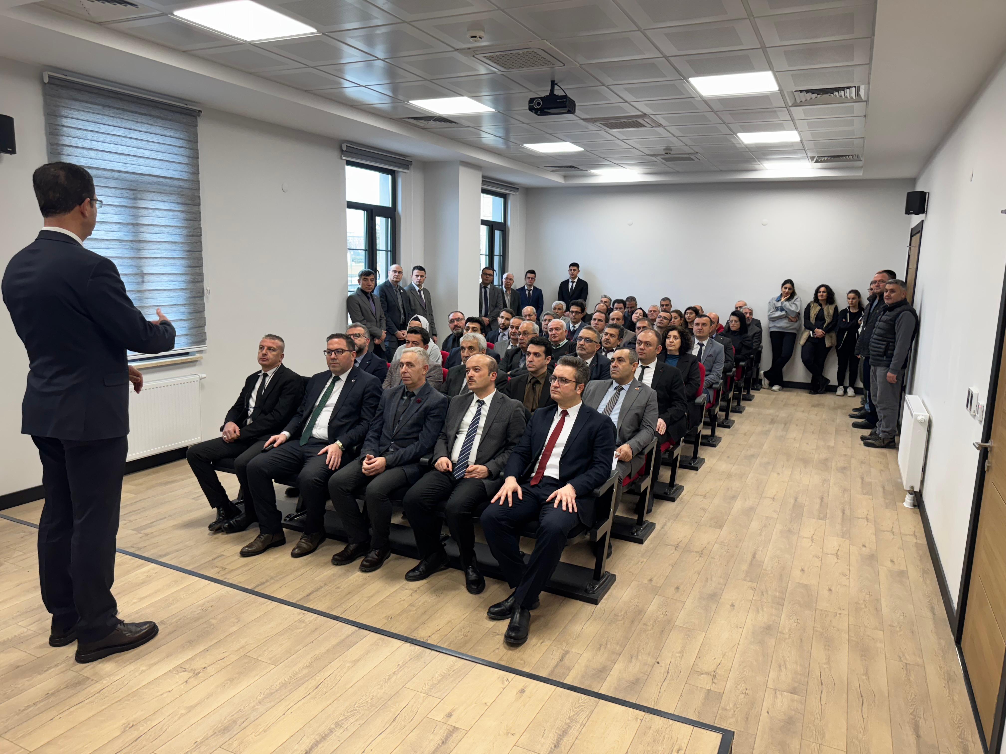 Müdür Karayol Başkanlığında, Yılın Son Toplantısı Gerçekleştirildi