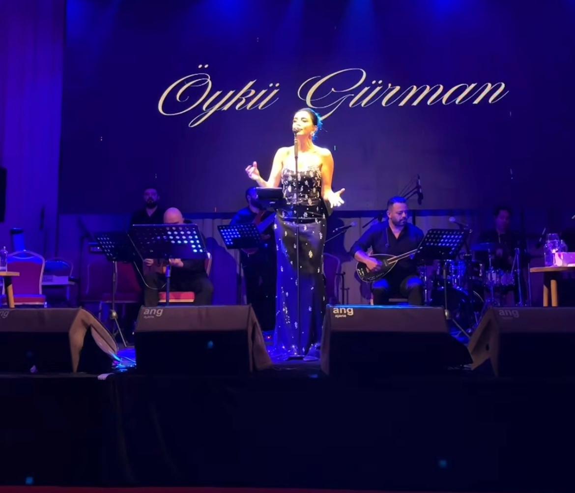 Akrones Otel'de Unutulmaz Yılbaşı Gecesi: Öykü Gürman Sahnede