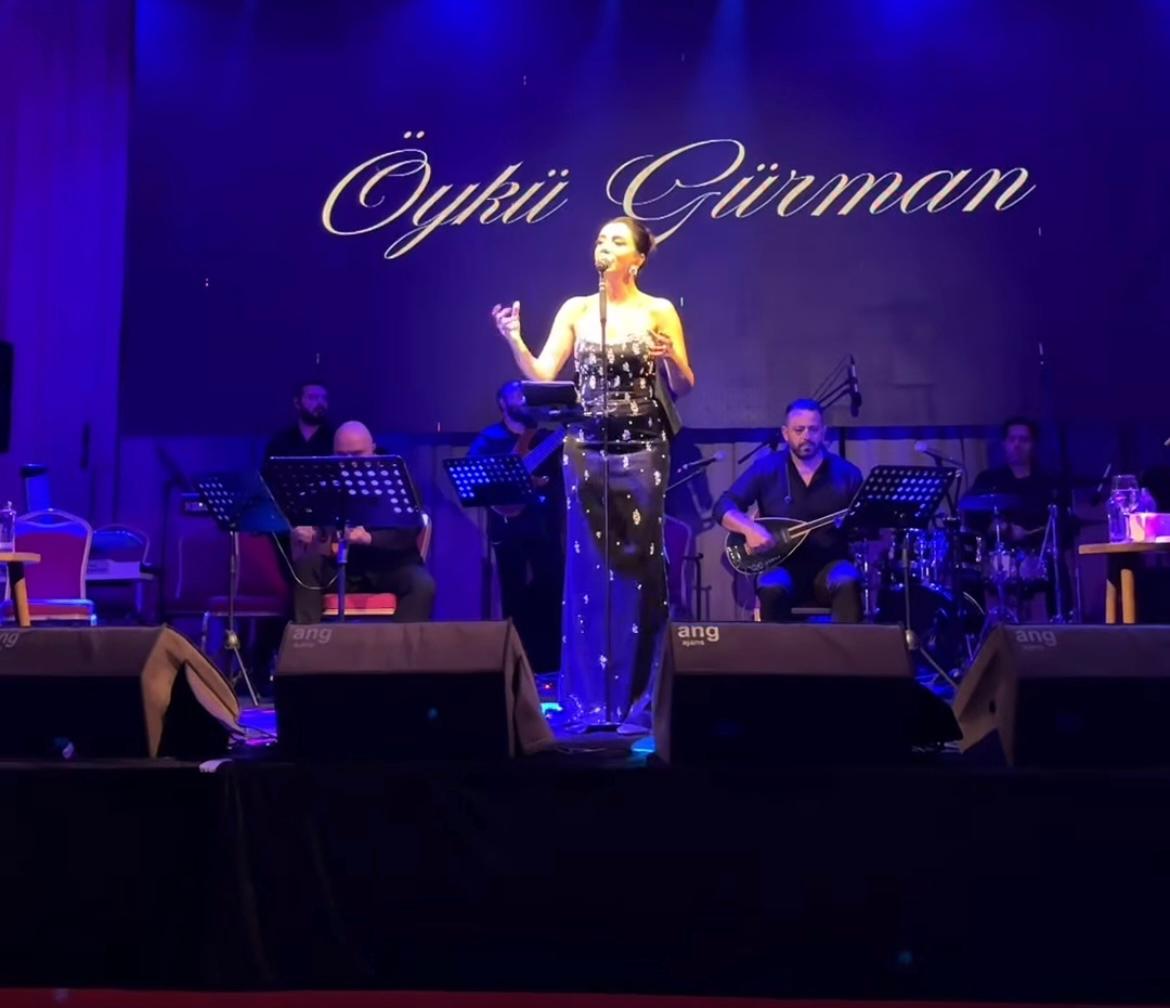 Akrones Otel'de Unutulmaz Yılbaşı Gecesi: Öykü Gürman Sahnede