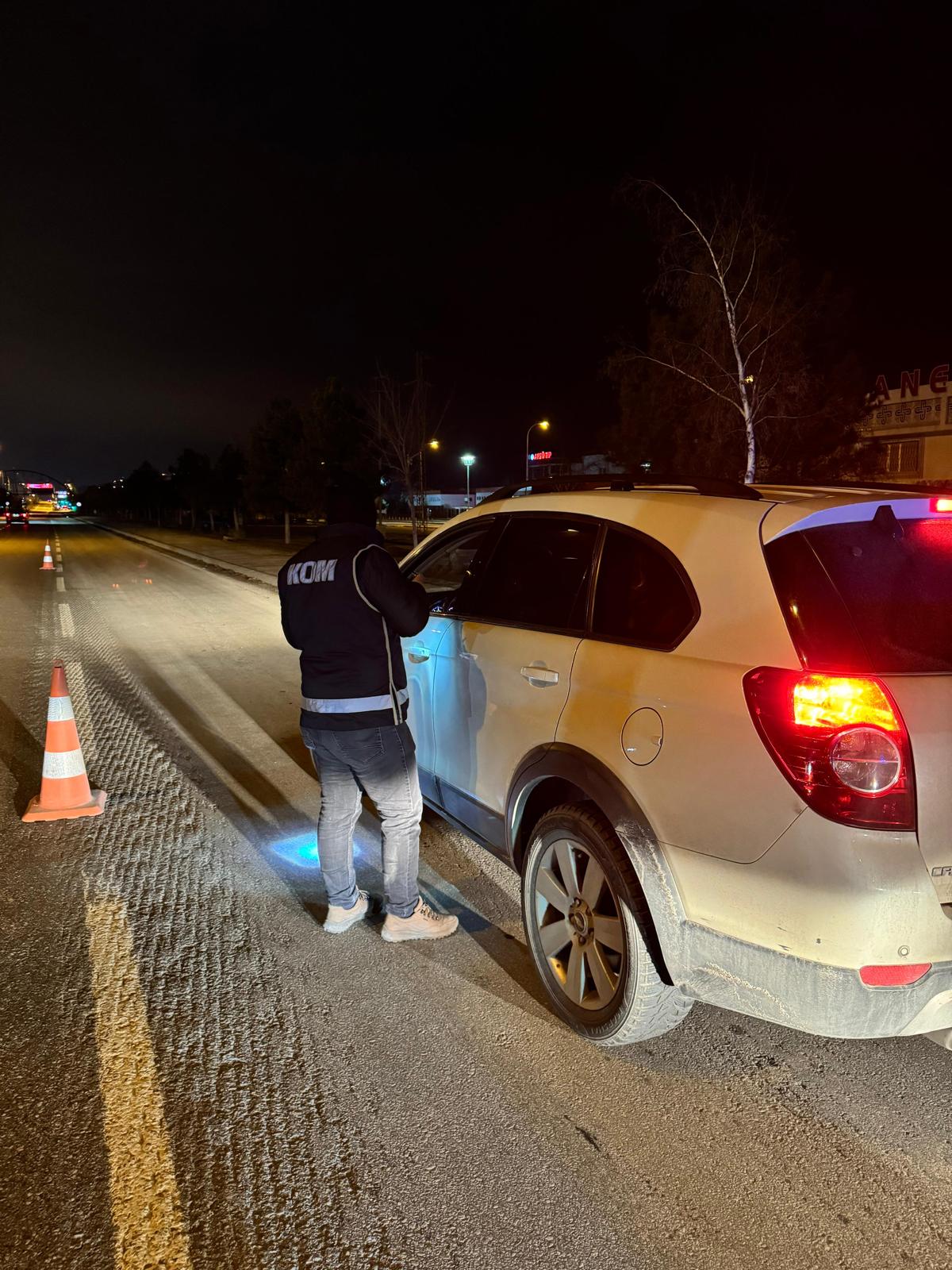 Afyonkarahisar'da Emniyet Müdürlüğü, Yılbaşı Gecesinde Güvenlik Önlemlerini Artırdı