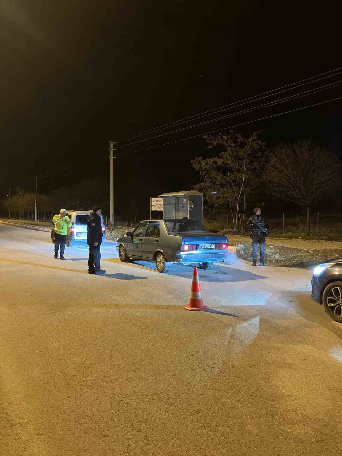 Afyon’da Yılbaşı Gecesi 156 Araca Ceza Kesildi