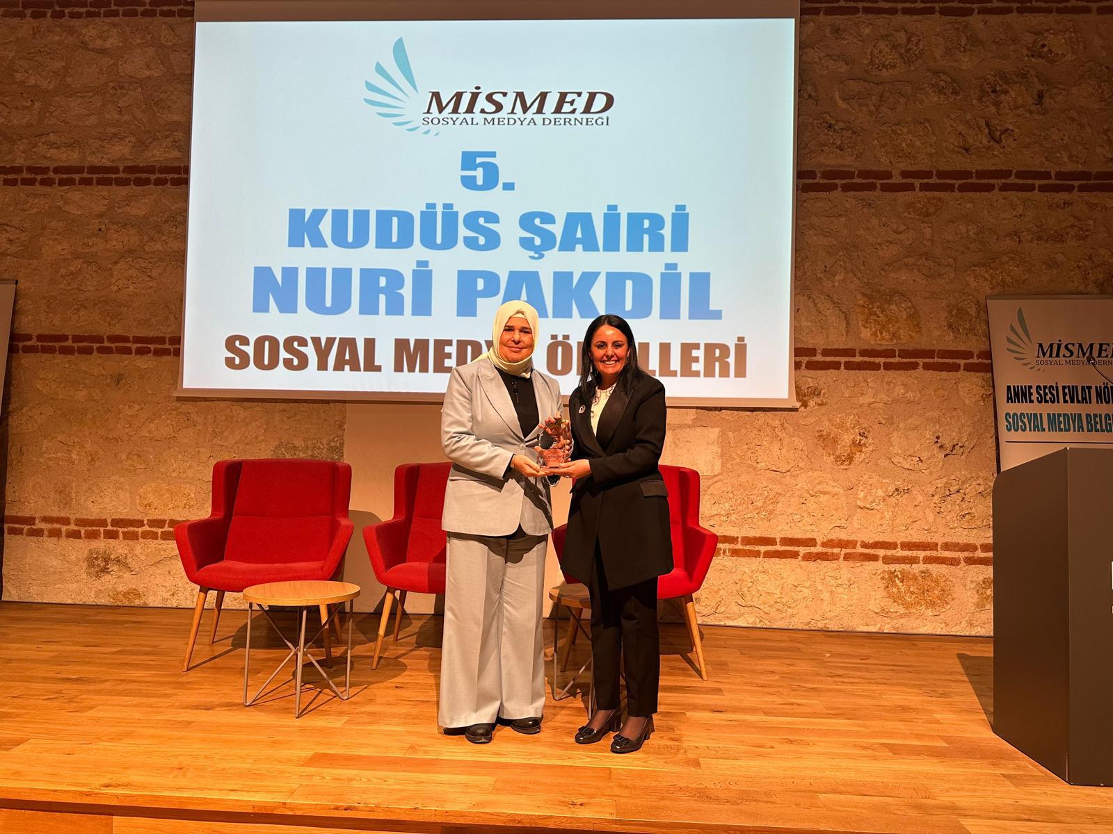 Afyonkarahisarlı Gazeteci Koçak’a Anlamlı Ödül