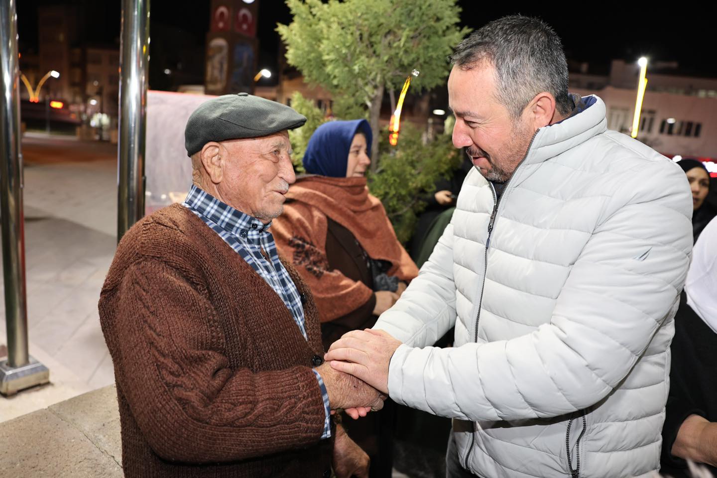 Sandıklı’da Umre Yolcuları Dualarla Uğurlandı