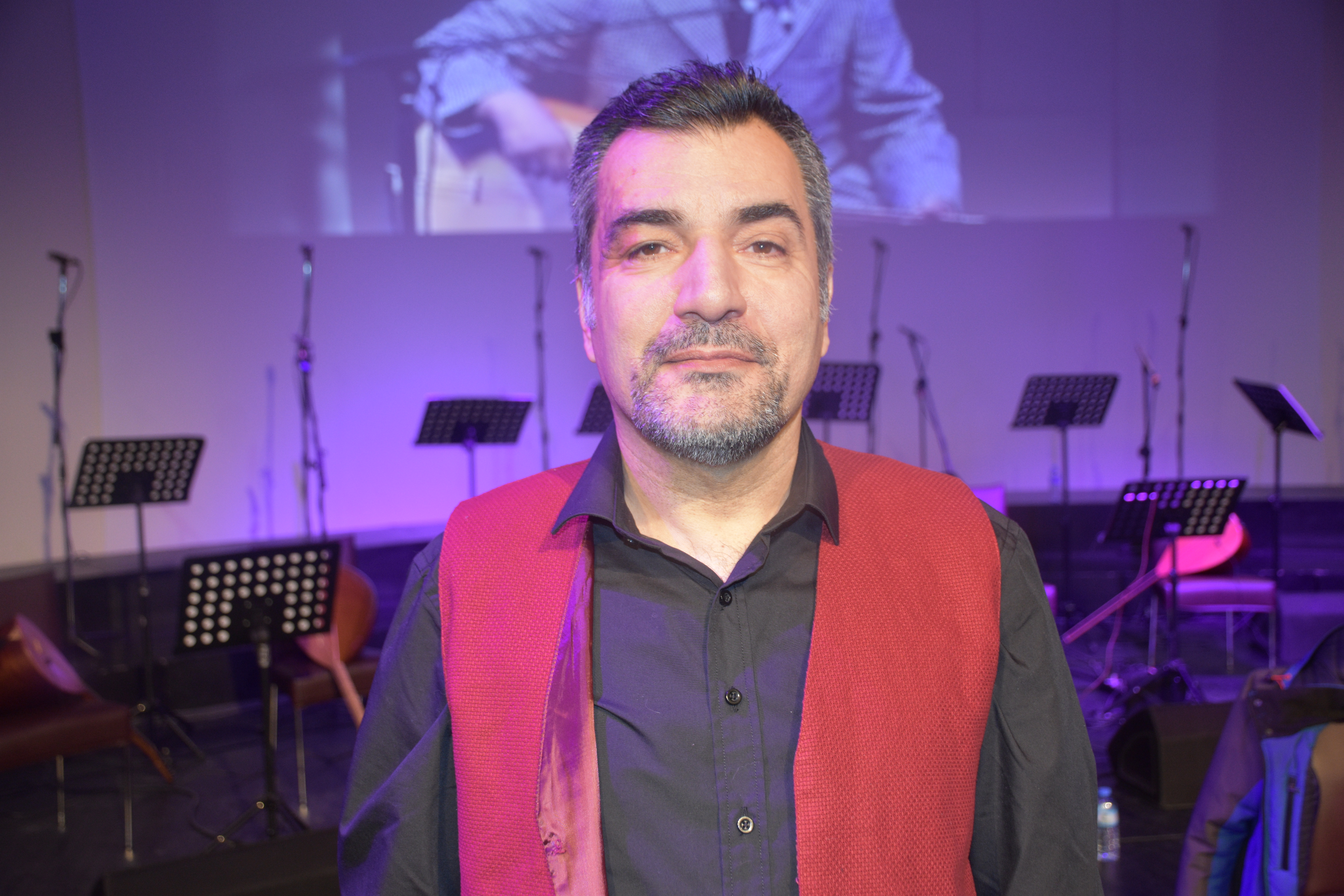 27 Yıllık Hayat Arkadaşıyla 5 Yıldır Hem Hayatı Hem De Sahneyi Sevgiyle Paylaşıyorlar