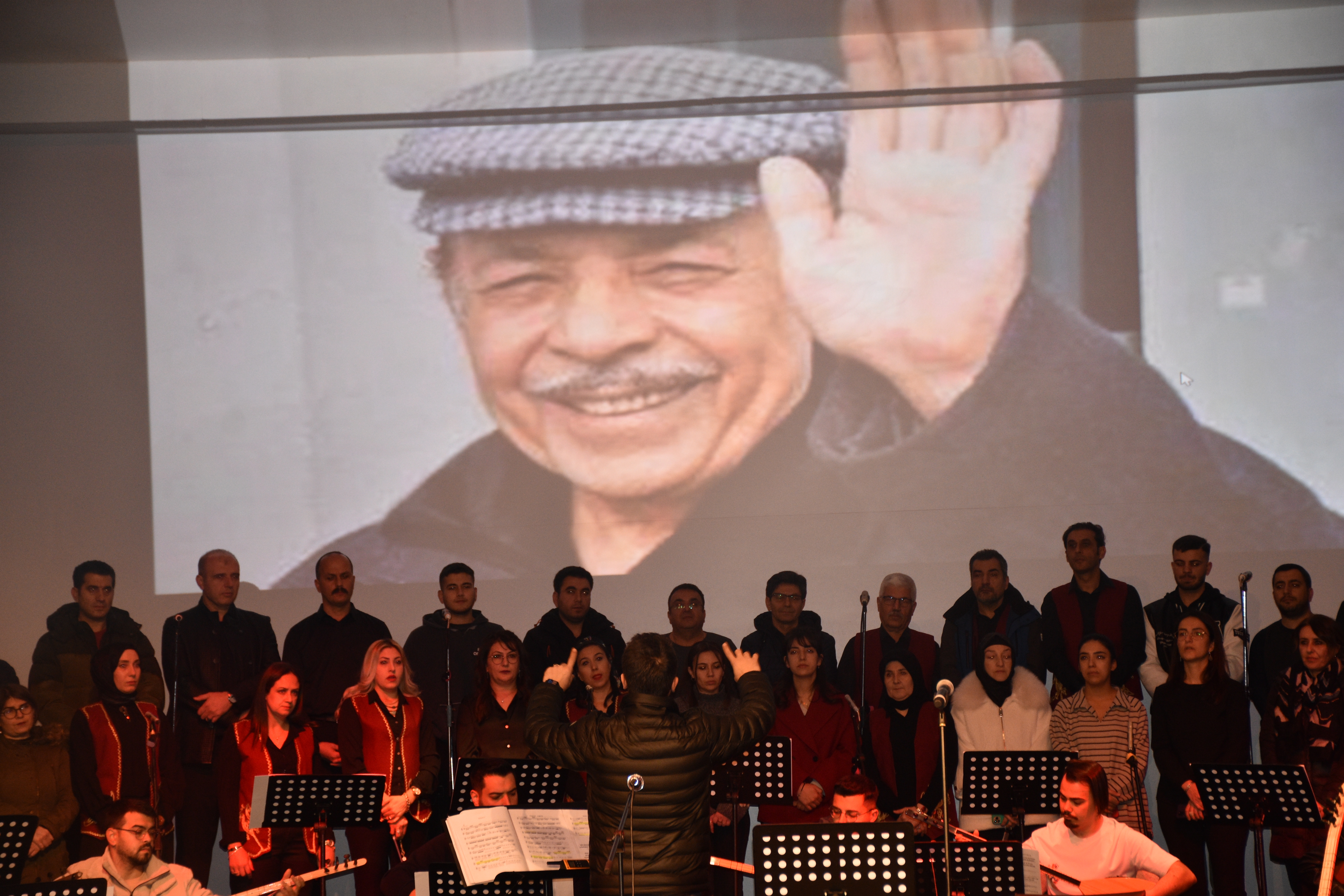 27 Yıllık Hayat Arkadaşıyla 5 Yıldır Hem Hayatı Hem De Sahneyi Sevgiyle Paylaşıyorlar