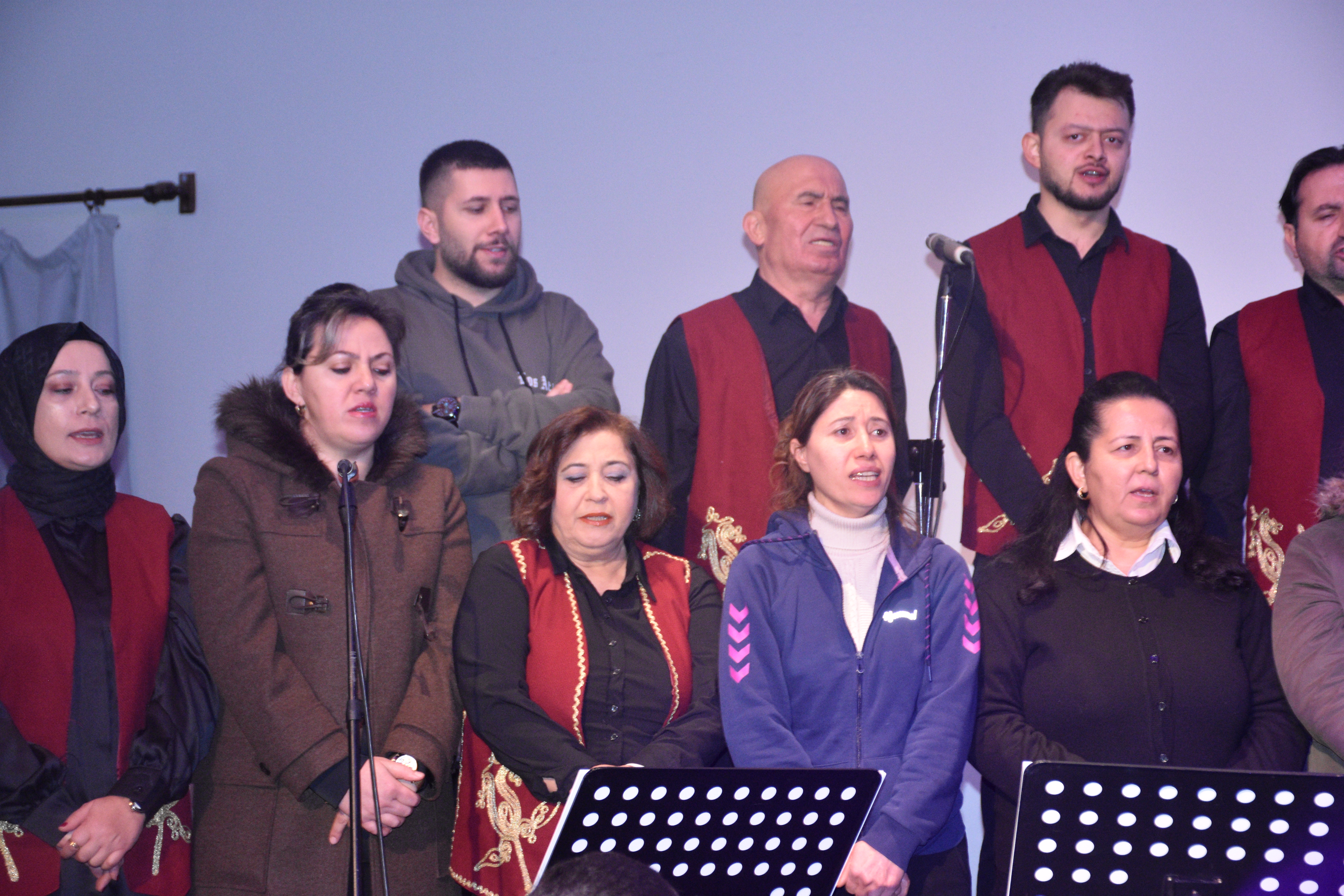 27 Yıllık Hayat Arkadaşıyla 5 Yıldır Hem Hayatı Hem De Sahneyi Sevgiyle Paylaşıyorlar