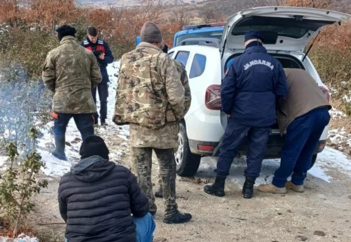 Afyonkarahisar’da Usulsüz Avlanan 4 Avcıya İdari İşlem Yapıldı