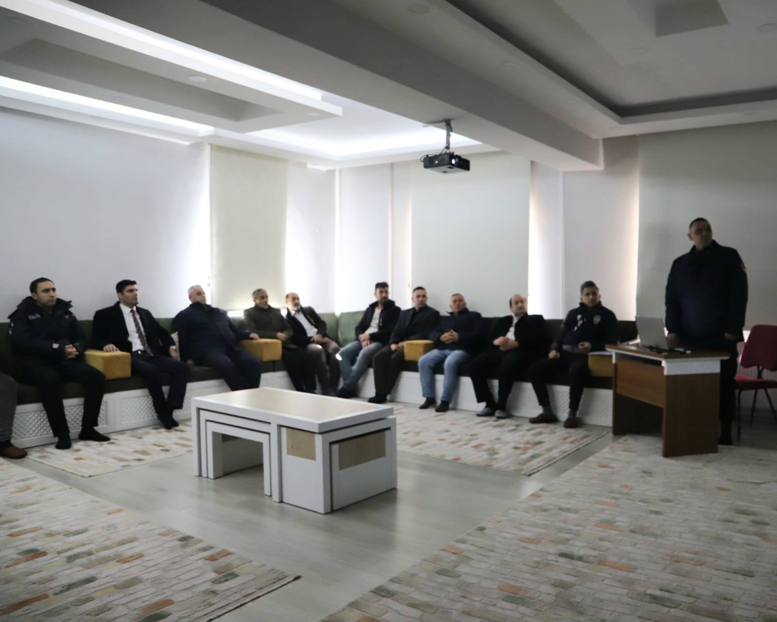 Kaymakam Öztürk Başkanlığında, Asayiş Toplantısı Yapıldı