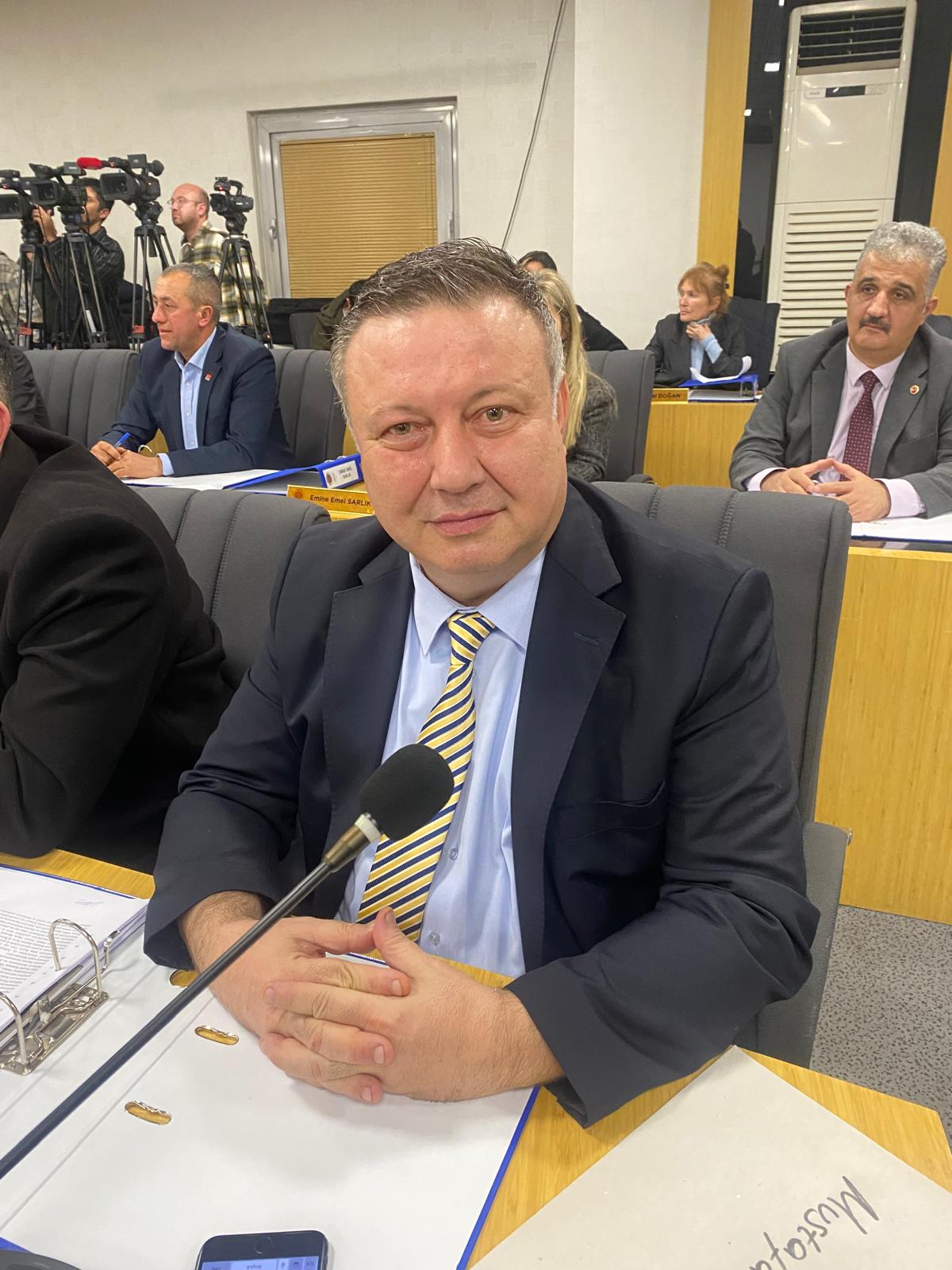 Afyonkarahisar Belediye Meclisi'nde Çınarlar Lokali ismi tartışmalara neden oldu