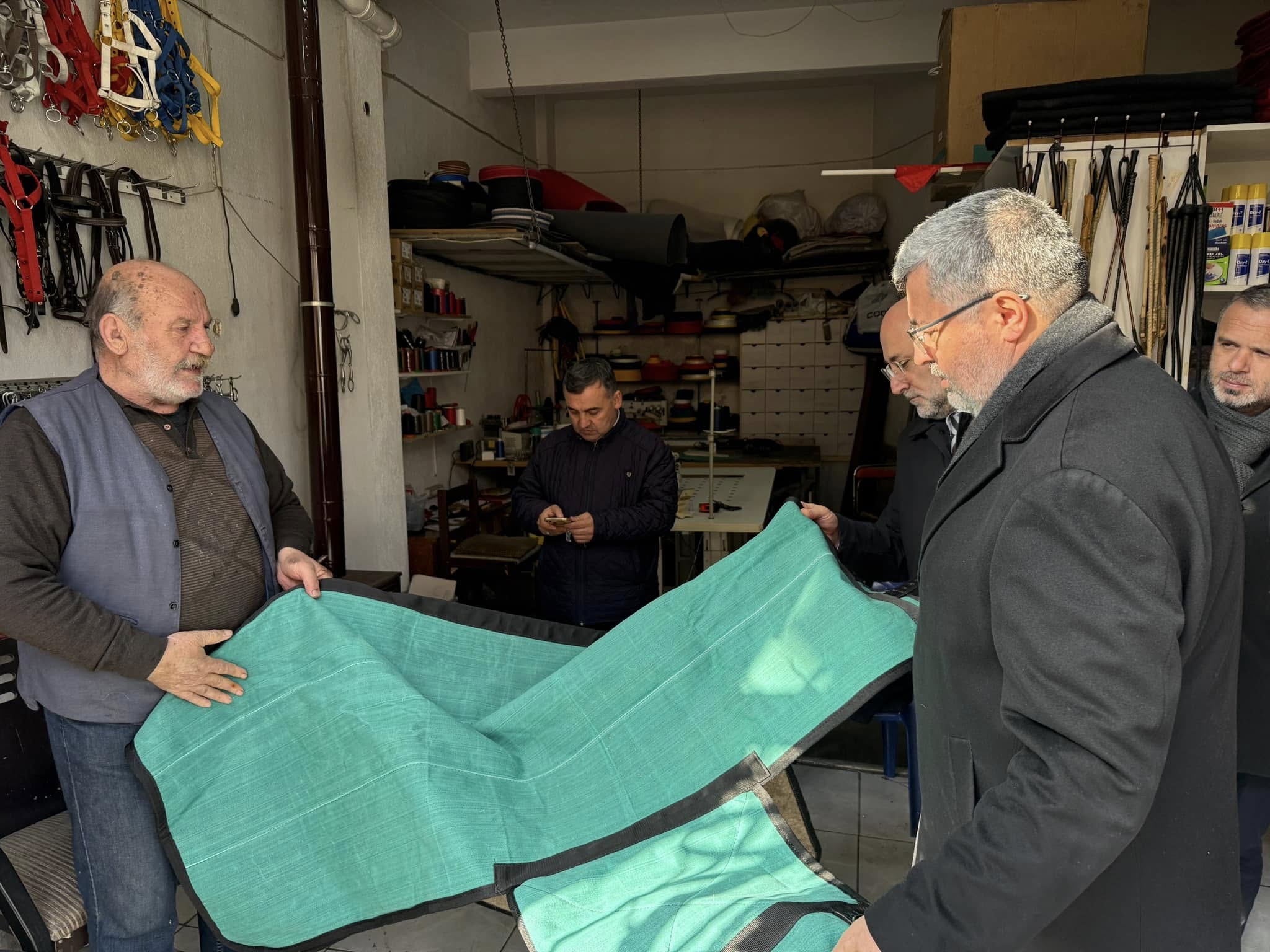 Memleket Aşkıyla Sahada  Esnaf ve Zanaatkârla Bir Arada