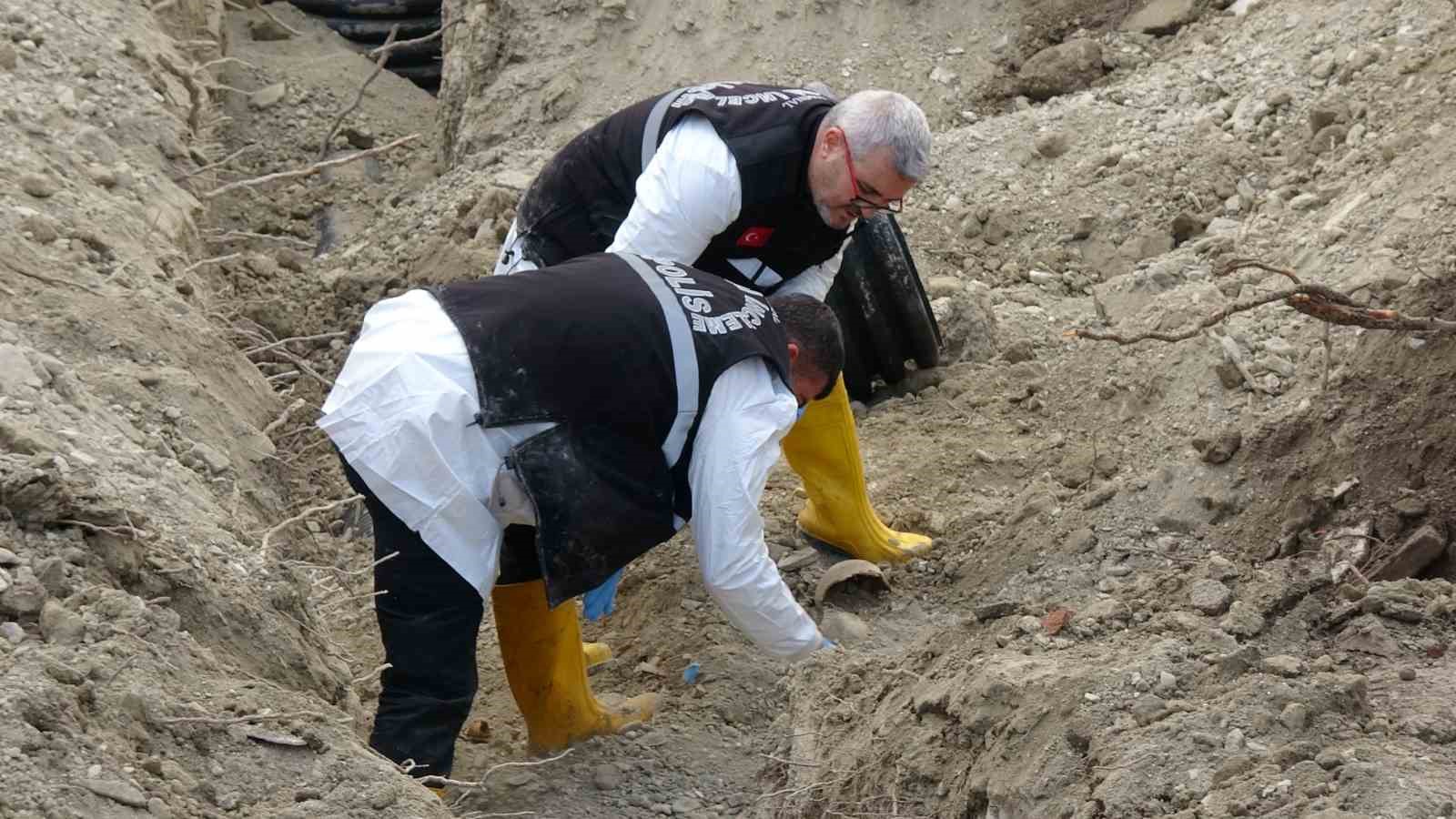 Kanalizasyon Kazısında İnsan Kemikleri Keşfedildi