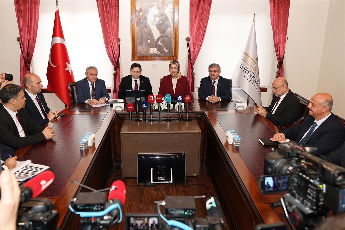 Devlet Ana’dan Güçlü Yatırım Hamlesi 3 Bin Kişilik İstihdam ve 50 Ton Domates Üretimi