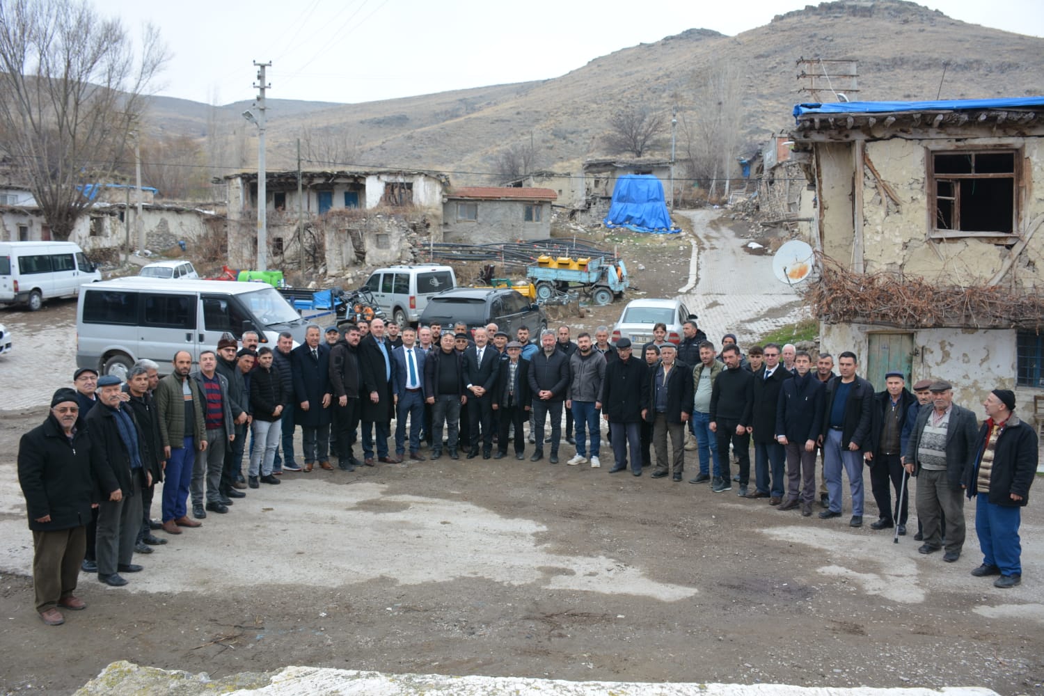 Milletvekili Taytak, Müjdeyi Duyurdu: Paşacık Köyü Taşınıyor