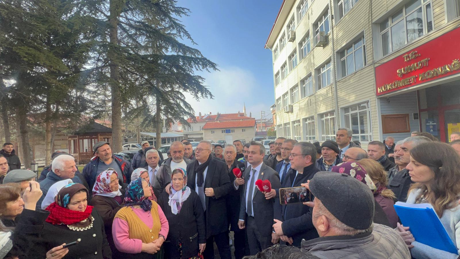 CHP heyeti, Kayabelen Köyü’nde! Köy Halkının Su Sorununa Çözüm Arayışı Devam Ediyor